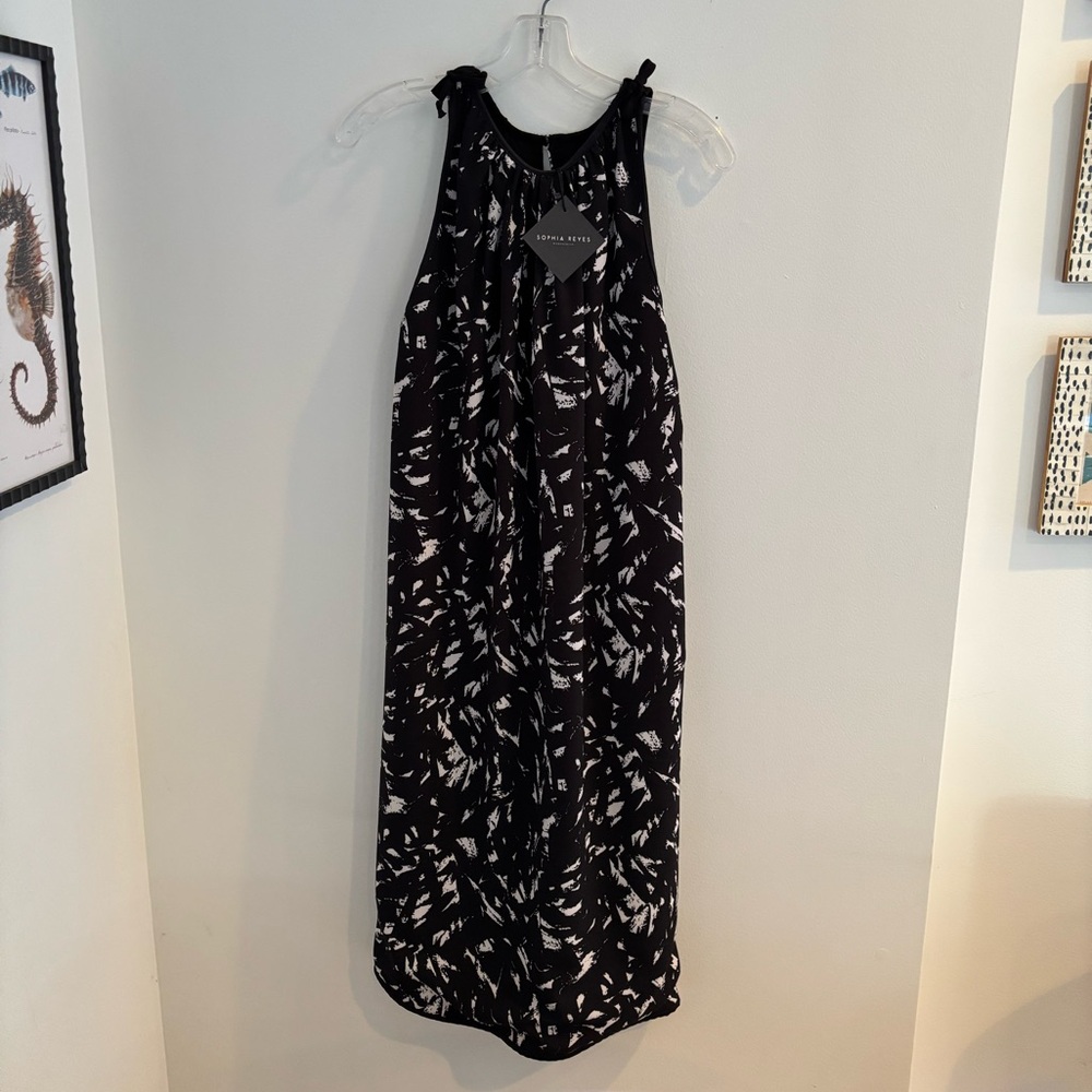 Brand new Sophia Reyes reversible black/black & white dress size L